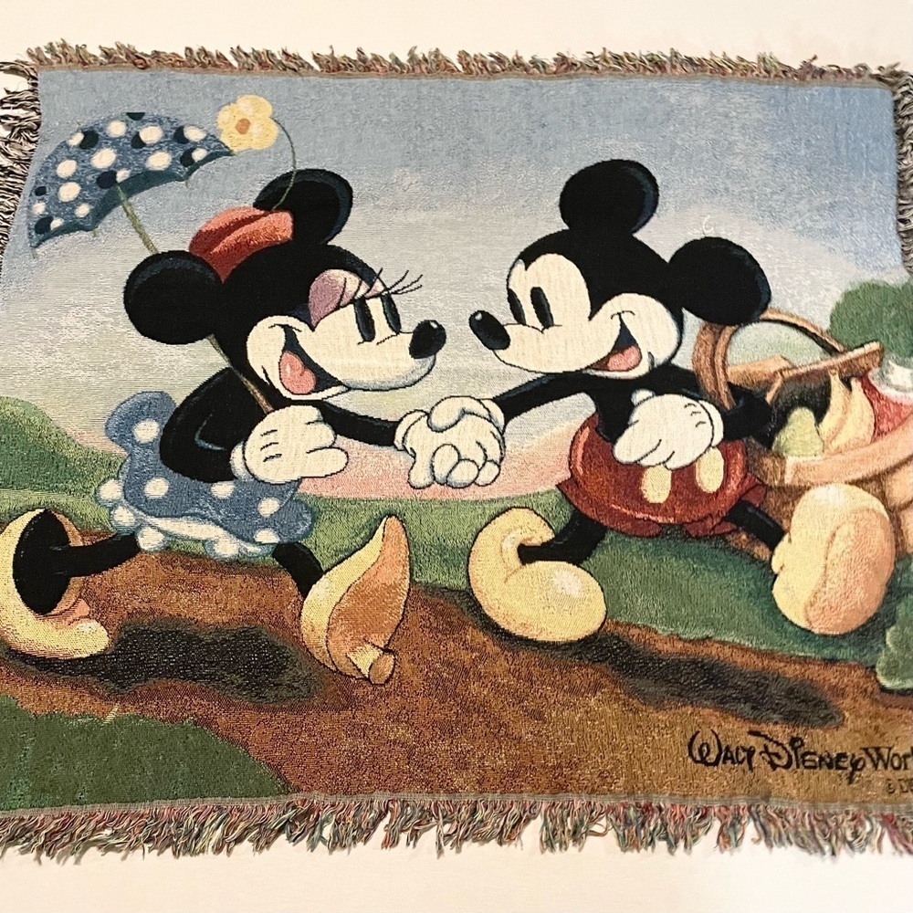 Vintage Disney World Mickey & Minnie Mouse Blanket Tapestry Woven Throw Fringe